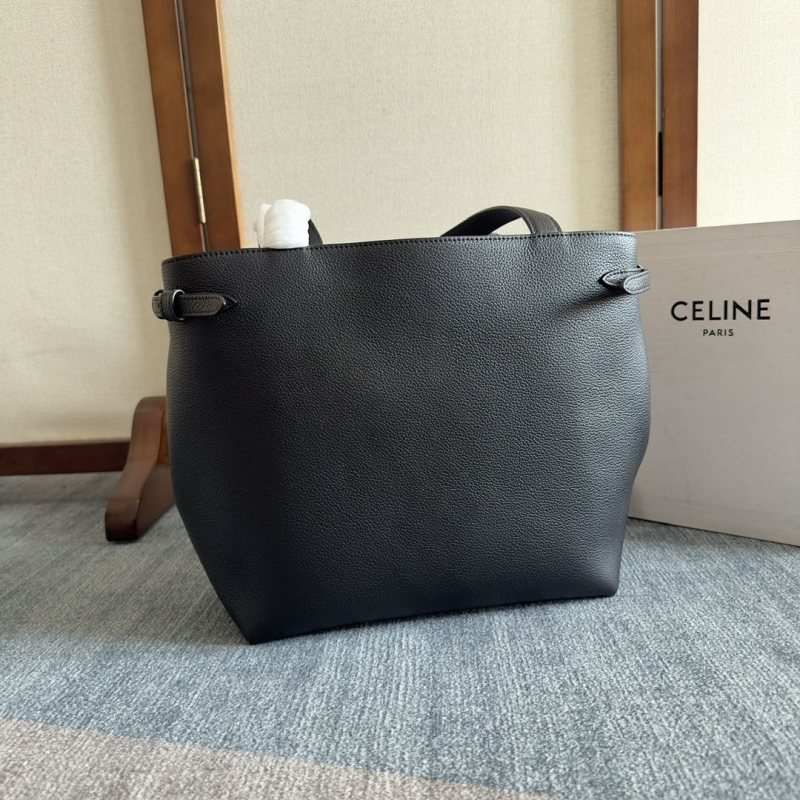 Ce1i*e cabas bags